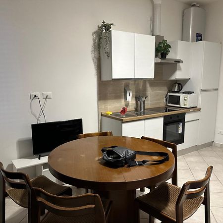 Jcube Apartments Precotto Milano Exterior foto